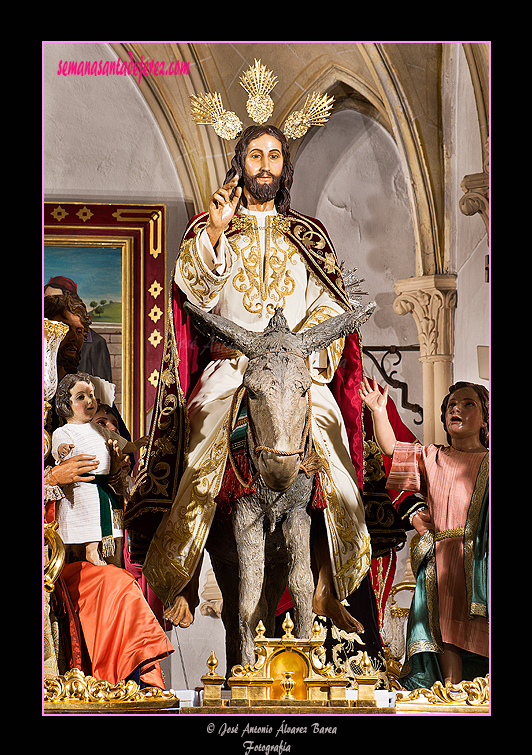 Cristo Rey en su Triunfal Entrada en Jerusalén