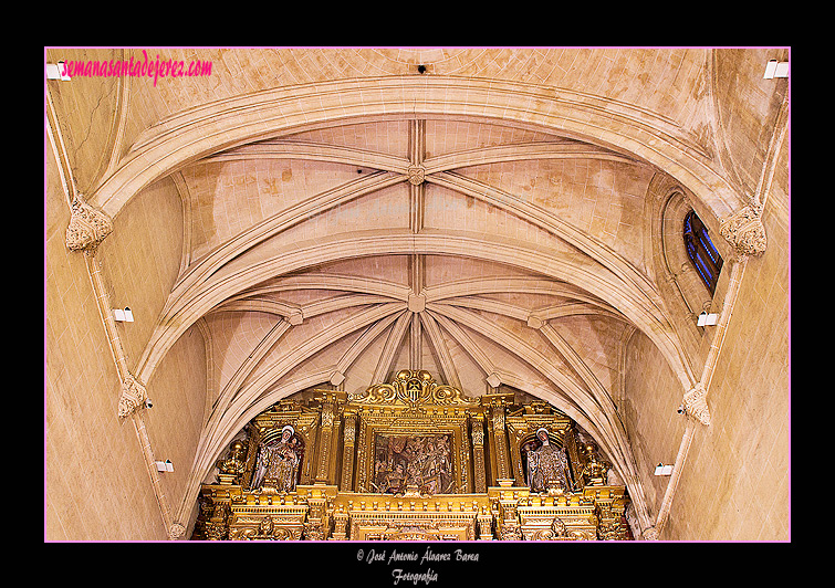 Ábside de la cabecera de la nave de la Basílica de Nuestra Señora de la Merced Coronada 