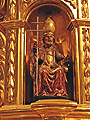 Capilla con la imagen de San Pedro en la canastilla del Paso de Misterio de la Coronación de Espinas