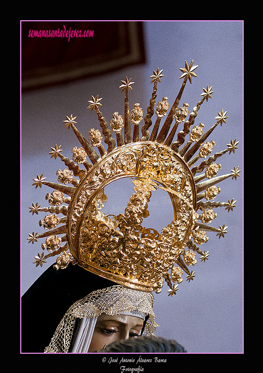 Corona de salida de Nuestra Señora de las Angustias