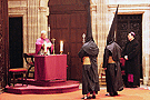 Diputado de Cruz de Guía de la Hermandad de Nuestra Señora de las Angustias, solicitando permiso para hacer estación de penitencia en la Santa Iglesia Catedral
