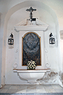 Cuadro de Nuestra Señora de las Angustias (A la entrada a la izquierda de la Nave Principal de la Capilla de Nuestra Señora de las Angustias)