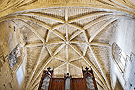 Bóveda a los pies de la nave central el presbiterio de la Iglesia Parroquial de San Marcos