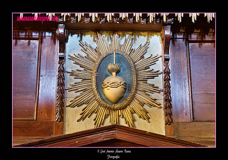Detalle de la decoración del cuerpo del Retablo del Nazareno Caído (Santa Iglesia Catedral)