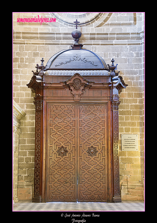 Puerta de los Pastores (Nave de la Epístola - Santa Iglesia Catedral)