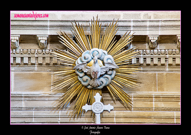 Representación del Espirítu Santo (Tabernáculo - Capilla del Sagrario - Santa Iglesia Catedral)