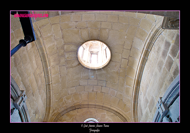 Bóveda del Panteón (Capilla del Sagrario - Santa Iglesia Catedral)