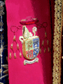 Detalle de fajín del Abad de la Catedral en la cintura de Nuestra Señora del Socorro