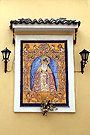 Retablo cerámico de Nuestra Señora del Socorro (Casa Hermandad)