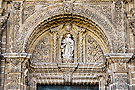 Dintel de la Puerta Principal de la Santa Iglesia Catedral