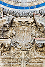 Escudo de Jerez  (Puerta izquierda de la fachada principal de la Santa Iglesia Catedral)
