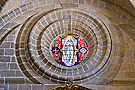 Vidriera en la parte superior del retablo de la Inmaculada del Voto, hoy de San Juan Grande (Santa Iglesia Catedral)