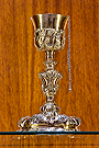 Cáliz de plata sobredorada llamado del Abad - Punzón Córdoba - Estilo rocalla - Siglo XVIII (Sala del Tesoro - Museo de la Santa Iglesia Catedral)
