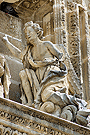 Ángel anunciador (Portada de la Encarnación de la Santa Iglesia Catedral)