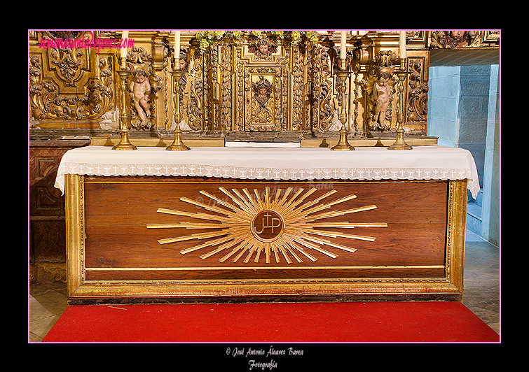 Mesa de altar de la Capilla de Santo Domingo (Iglesia Conventual Dominica de Santo Domingo)