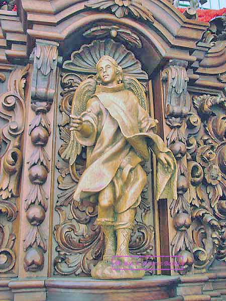 Arcangel San Rafael (Segunda capilla del lateral izquierdo de la canastilla del paso del Santísimo Cristo del Perdón)
