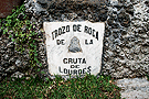 Trozo de roca de la gruta de Lourdes (Real Capilla del Calvario) 