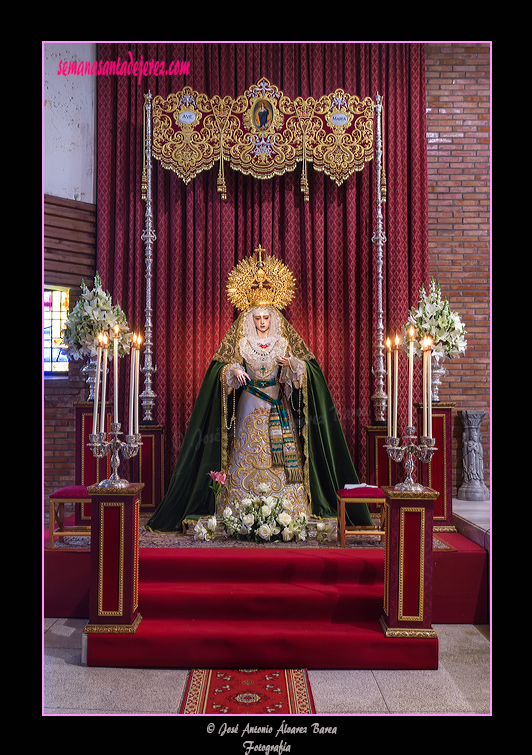 Besamanos extraordinario de María Santísima Refugio de los Pecadores con motivo del Via-Lucis (20 de abril de 2013)