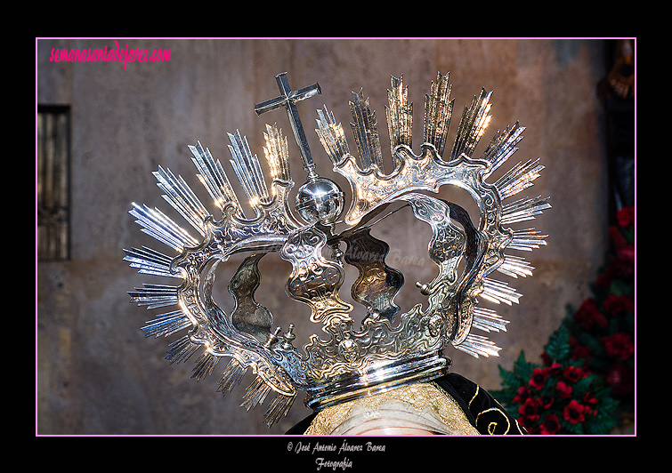 Corona de Nuestra Señora Reina de los Ángeles