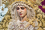 Besamanos extraordinario de María Santísima de la Victoria con motivo del 75º Aniversario de su Bendición (Iglesia del Santo Ángel Custodio - Cádiz) - 11 de enero de 2015