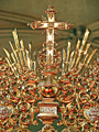 Cruz que remata la corona de Nuestra Señora de la Estrella