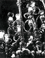 Detalle de los candelabros de cola del paso de palio de Maria Santísima de los Dolores. Se estrenaron en 1970. (Foto: Diego Romero Favieri)