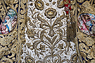 Detalle de los bordados de la saya de salida de Nuestra Señora de la Amargura