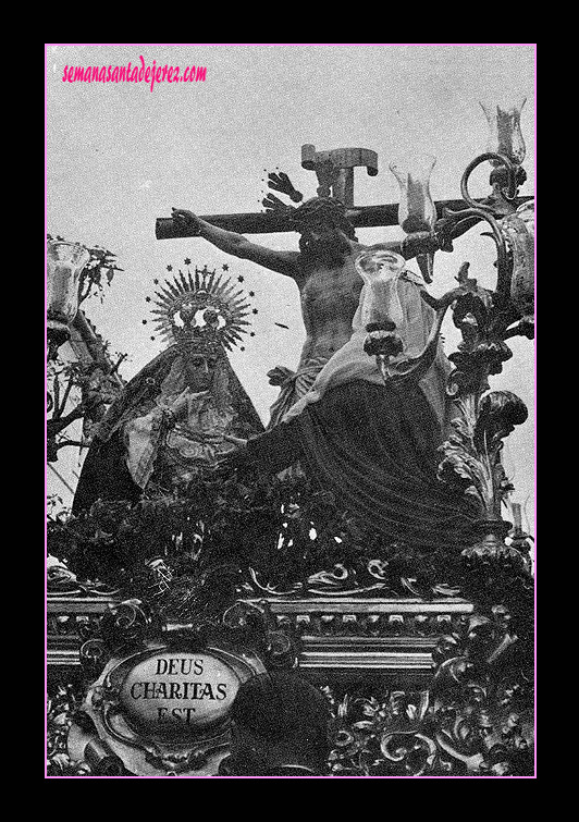 16 de abril de 1960. Primera salida procesional de la Hermandad de la Vera-Cruz.