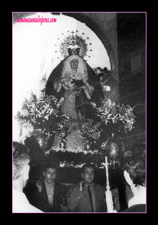 Nuestra Señora de las Lagrimas en Junio de 1973 a su llegada a San Juan de los Caballeros (Foto: Anónimo)
