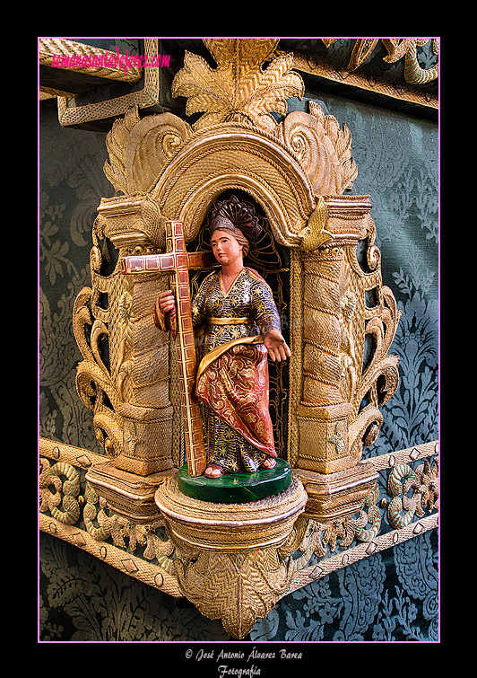 Santa Elena, imagen de las capillas de los respiraderos del Paso de Misterio del Santísimo Cristo de la Esperanza (Vera-Cruz)