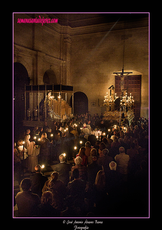Solemne traslado del Santísimo Cristo de la Esperanza a su paso de salida (29 de marzo de 2012) 