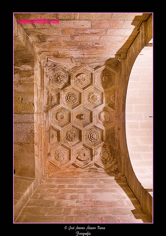 Bóveda del zaguán de entrada de la Iglesia de San Juan de los Caballeros