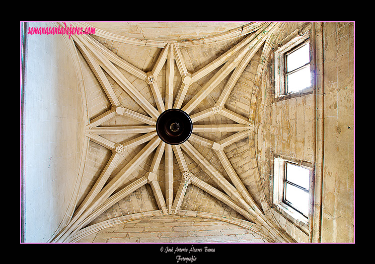 Bóveda estrellada del Sagrario (Iglesia de San Juan de los Caballeros)