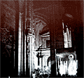 Año 1950. El paso de palio de la Hermandad del Santo Crucifijo de la Salud delante del Altar Mayor de San Miguel, esperando el momento de iniciar la estación de Penitencia. (Foto: Eduardo Pereiras)