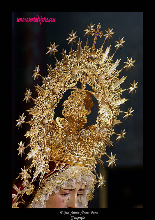 Corona de salida de María Santísima de la Encarnación