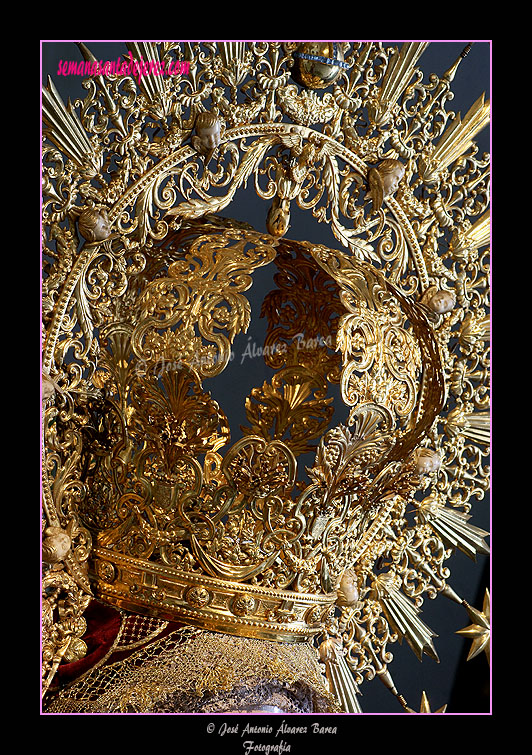 Canasto de la corona de salida de María Santísima de la Encarnación