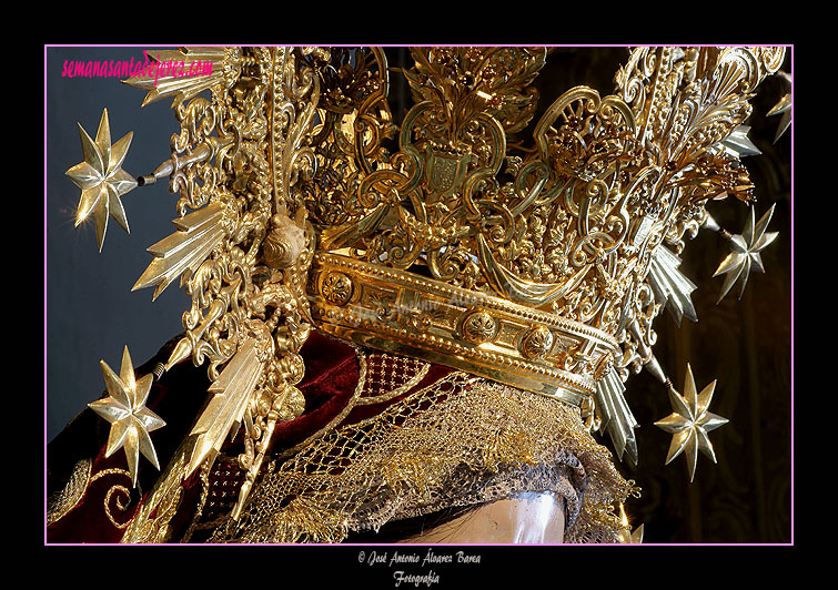 Detalle de la corona de salida de María Santísima de la Encarnación