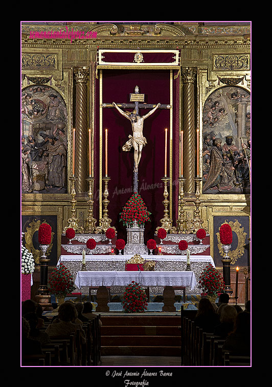 Altar de Cultos de la Hermandad del Santo Crucifijo 2011