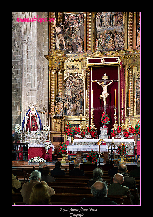 Altar de Cultos de la Hermandad del Santo Crucifijo 2012