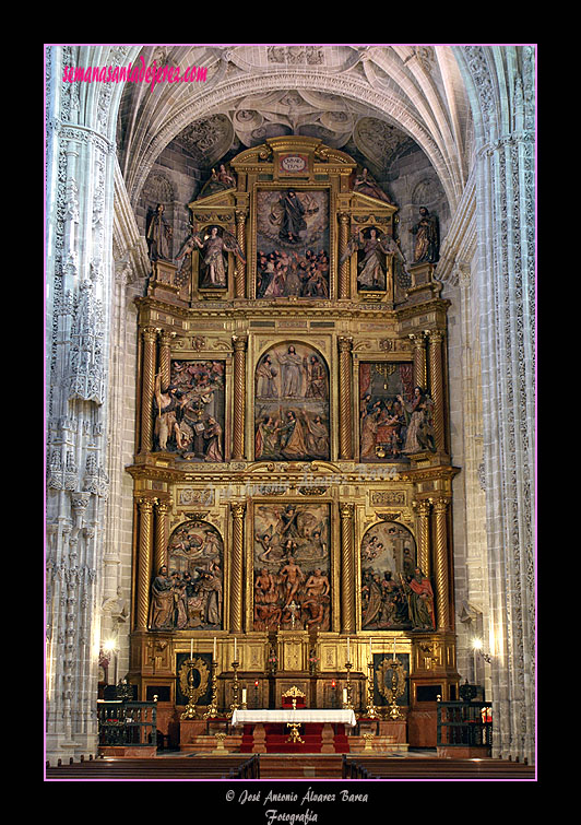 Altar Mayor de la Iglesia de San Miguel