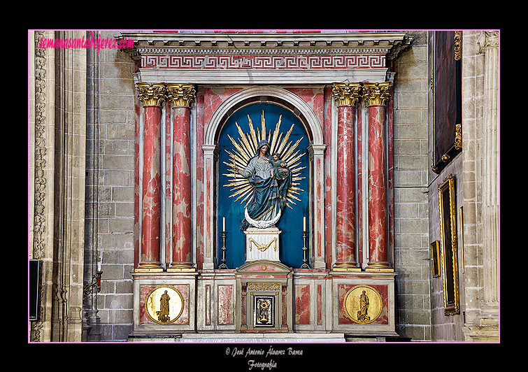 Cuerpo del retablo de la Virgen del Socorro (Iglesia de San Miguel)
