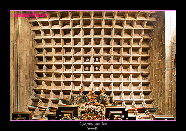Bóveda de la Capilla de la Encarnación (Iglesia de San Miguel)