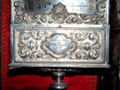 Detalle de las cresterias de remate de la Cruz de Nuestro Padre Jes&uacute;s Nazareno