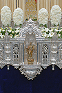 Imagen de San José, en el Respiradero frontal del Paso de Palio de María Santísima del Dulce Nombre