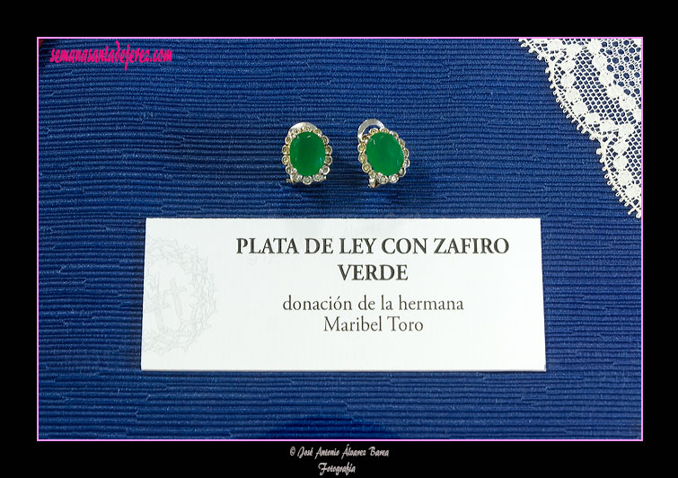 Plata de ley con zafiro verde, donación de la hermana Maribel Toro