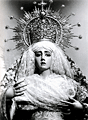 Una de las primeras fotografías de María Santísima de la Concepción, entonces en la Capilla del Sagrario de la Parroquia de las Viñas (Foto: Diego Romero)