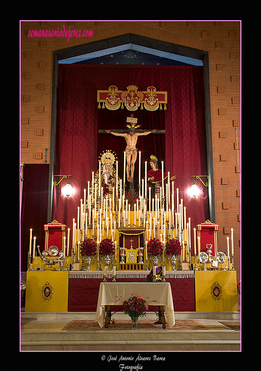 Altar de Cultos de la Hermandad de la Exaltación 2011