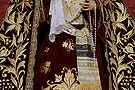 Detalle de los bordados de la saya de María Santísima de la Concepción