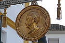 Moneda romana en el Senatus de la Hermandad del Cristo de la Expiración