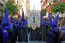 Presidencia del Estandarte Franciscano de la Hermandad de la Soledad 